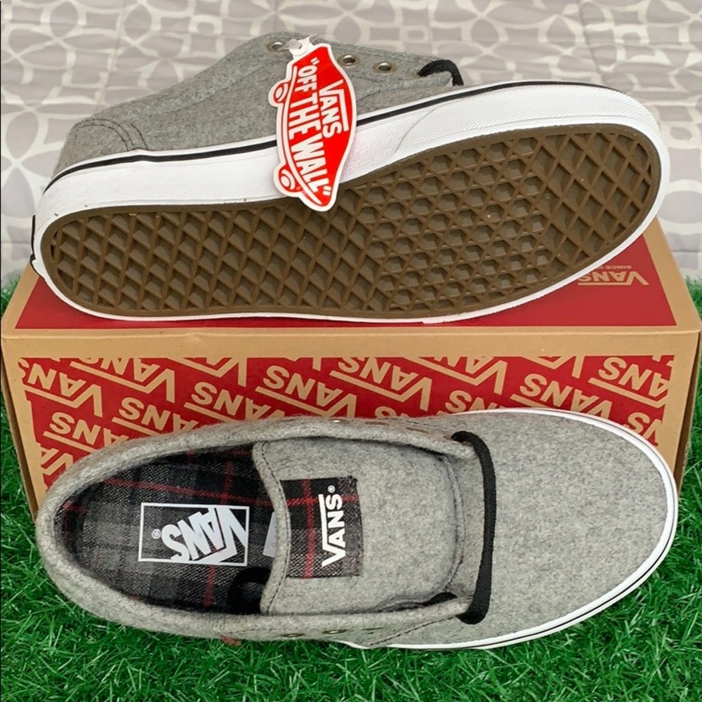 VANS ATWOOD PLAID GREY/RED WMNS - Picture 6 of 16